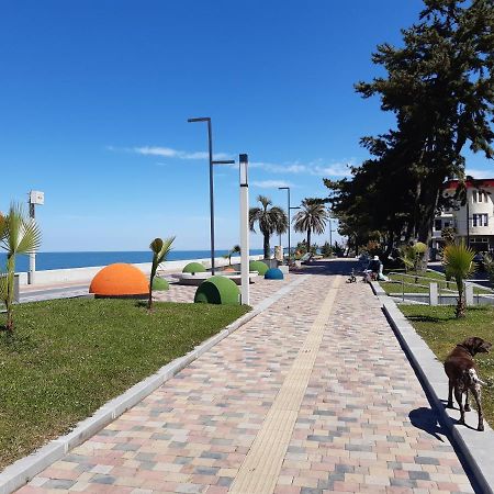 Apartment Mandarin Kobuleti ภายนอก รูปภาพ